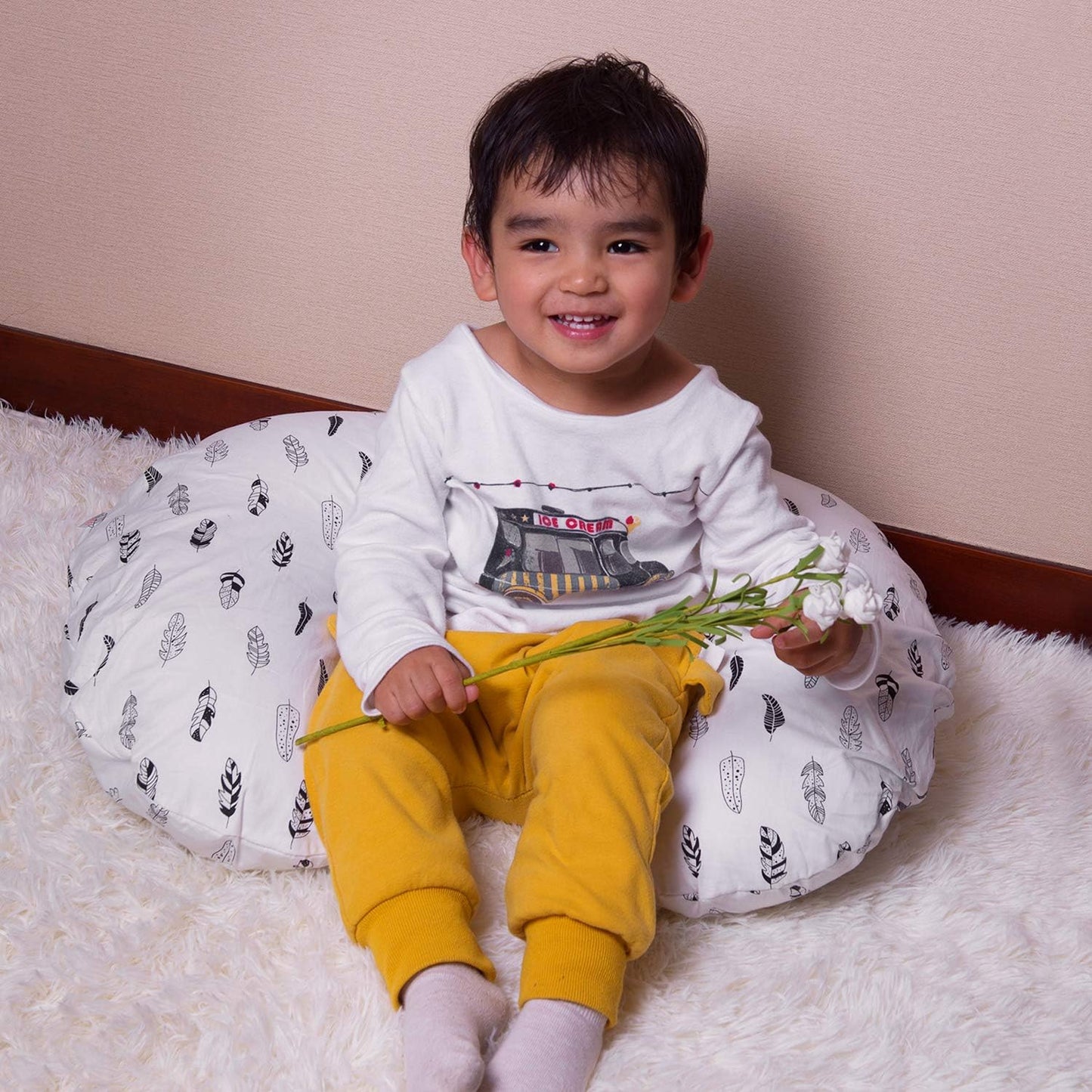Nursing Pillow Cover – Soft Feather Design Slipcover for Breastfeeding & Infant Support (ZT01)