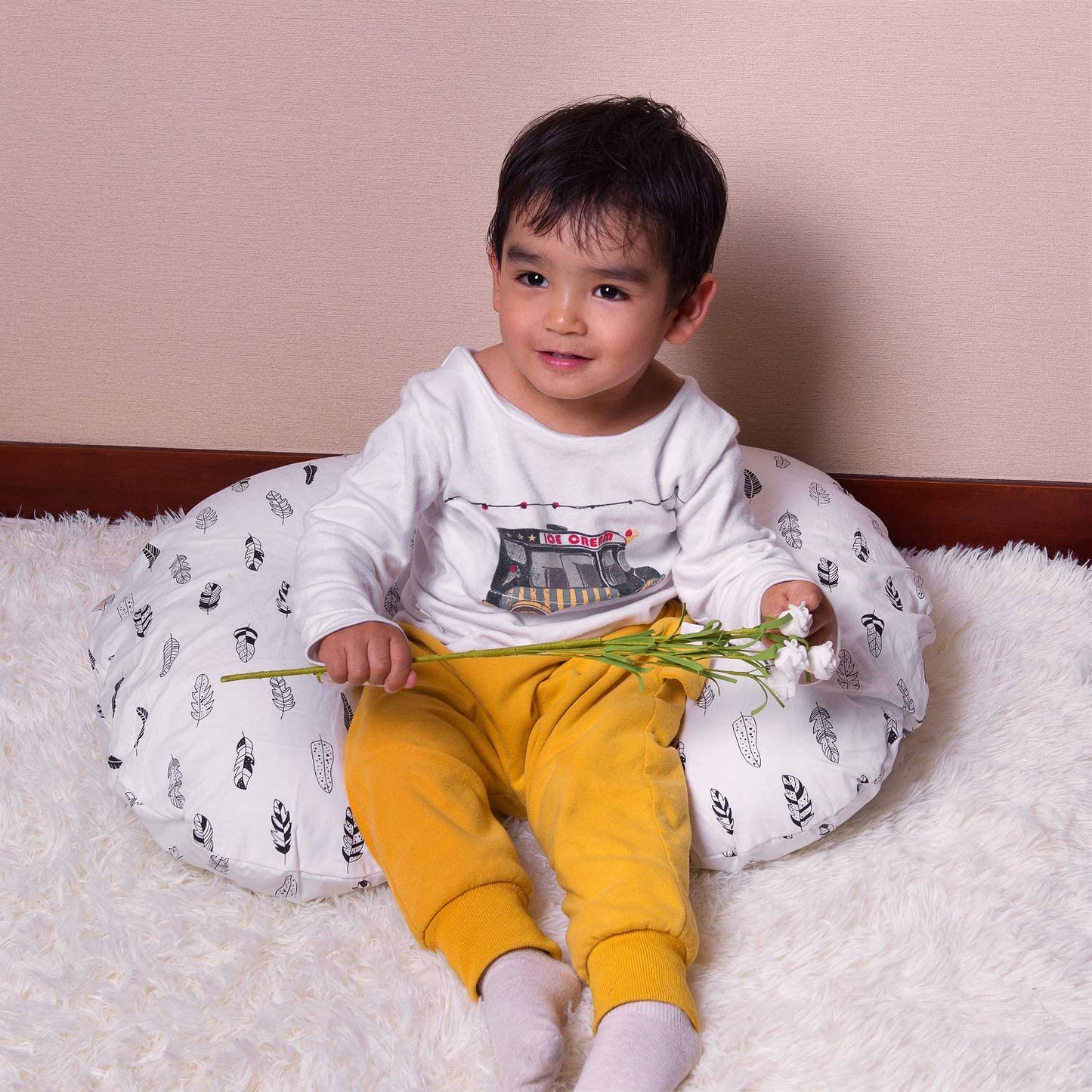 Nursing Pillow Cover – Soft Feather Design Slipcover for Breastfeeding & Infant Support (ZT01)