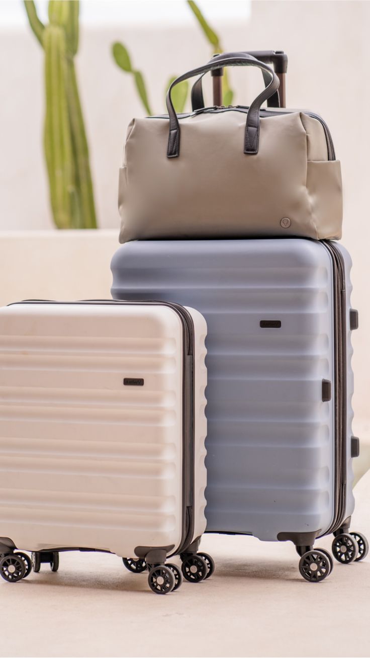 Luggage & Bags